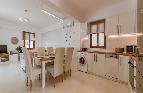Gennadi House | Beautiful Villa Oriens in Gennadio