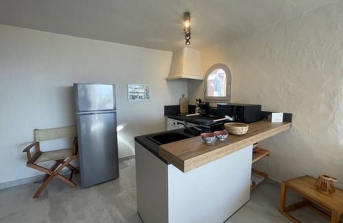 Lecci Apartment | Beautifully furnished flats with sea view
