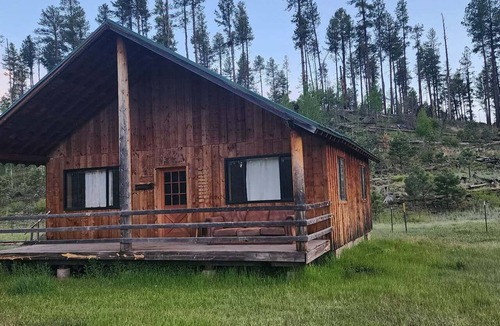 Clifton Cabin | Beaver Creek Guest Ranch is your scenic getaway.