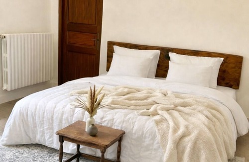 Corte Bed & Breakfast | Bed and breakfast in a 16th-century manor house in central Corsica