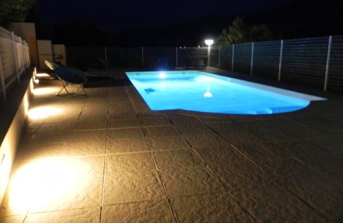 Cateri House | Bella Vista - CATERI