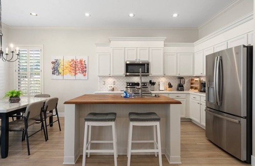 Gilbert House | Bella Vista l Family Friendly Gilbert Escape