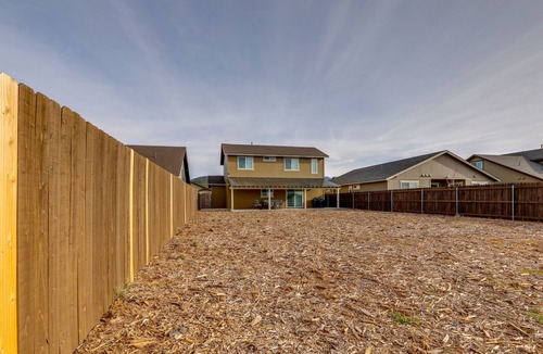 Flagstaff House | Bellemont Family Home w/Yard - Hike, Ski, Explore