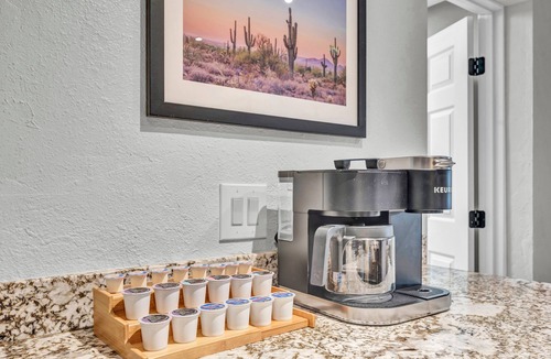 New Papago Parkway House | Bellissima Brava! Game Room Hot Pool/Spa Discount!