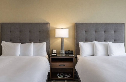 Sunnyvale West Hotel | Best Value, Quality Stay! 3 Pleasant Units, Free Parking, Pool, Pets Allowed