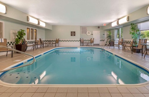 Hilliard Hotel | Best Western Hilliard Inn & Suites