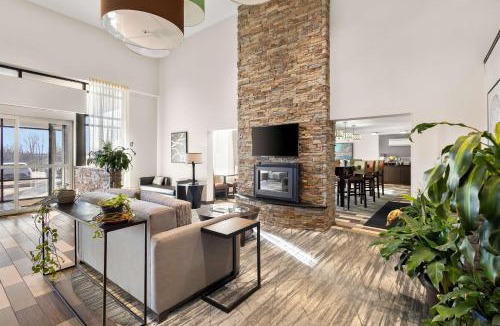 Saint Marys  Allen County Hotel | Best Western Luxbury Inn Fort Wayne