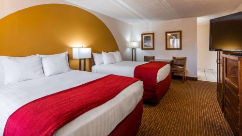 Fillmore Hotel | Best Western Paradise Inn & Resort