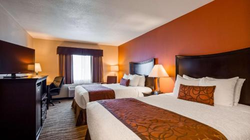 Corning Hotel | Best Western Plus Corning Inn