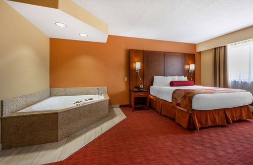Georgetown Hotel | Best Western Plus Georgetown Corporate Center Hotel