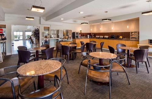 Liberty Lake Hotel | Best Western Plus Liberty Lake Inn