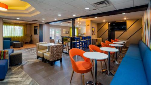 Central Newport News Hotel | Best Western Plus Newport News