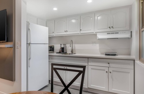 Oak Park Hotel | Best Western Plus Santa Barbara