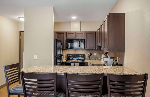 Clarkston Hotel | Best Western Plus The Inn at Hells Canyon