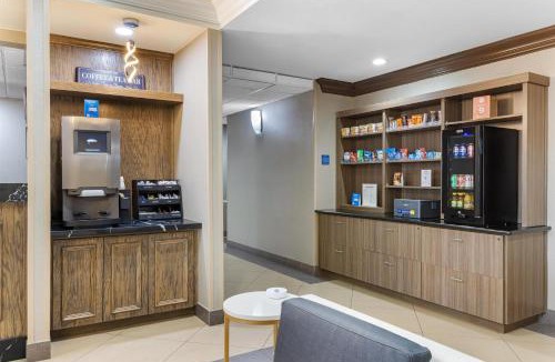 Wasco Hotel | Best Western Plus Wasco Inn & Suites