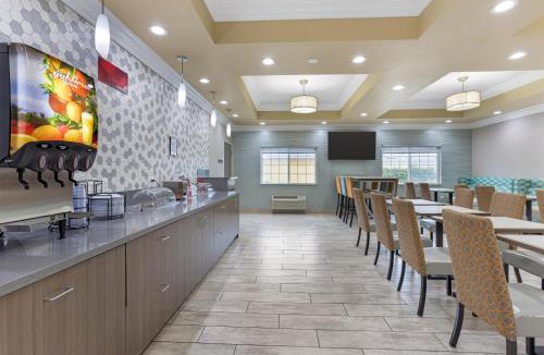Wasco Hotel | Best Western Plus Wasco Inn & Suites