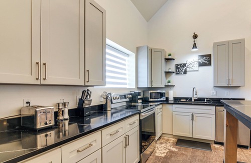 Hatch House | Between Bryce Canyon & Zion: Hiker's Paradise!