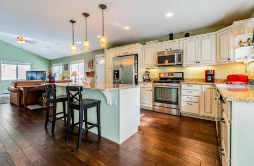 Woods Bay House | Bigfork Lake Getaway