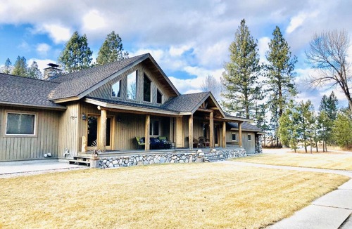 Grantsdale Cabin | Bitterroot Hidden Oasis