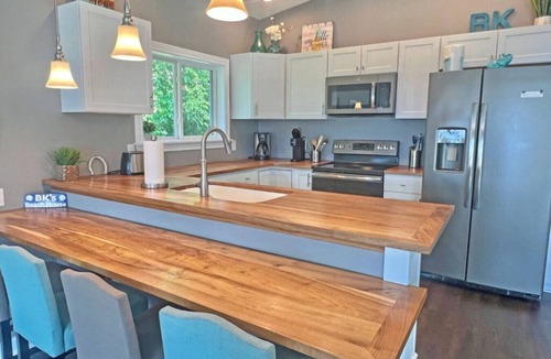 Kelleys Island House | BK`s BeachHouse-3bedrooms/2bathrooms