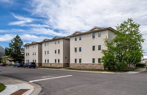 West Yellowstone Apartment | Blocks from Yellowstone Park Bison at Buffalo Jump