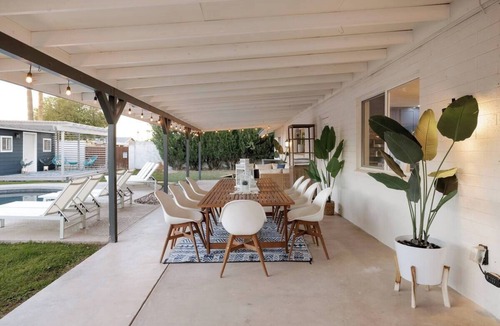 Village Grove House | Blue Agave Spacious 5BR 3BA with heated pool and casita