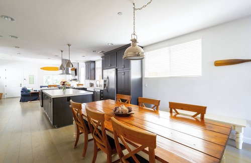 Pacific Beach House | Blue Heron Beach House - Near the Beach with a backyard and bikes!