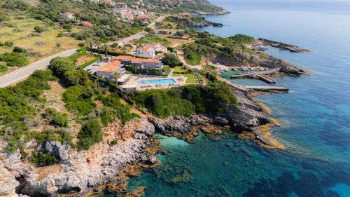 Skala Apartment | Blue Jasmine Hotel