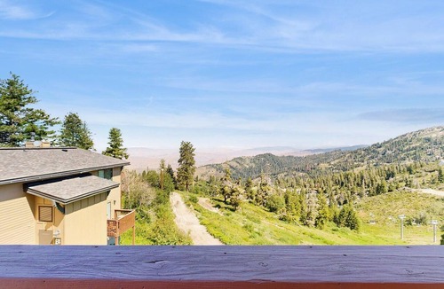 Boise Condo | Bogus Basin Ski Condo | Walk to the Lifts