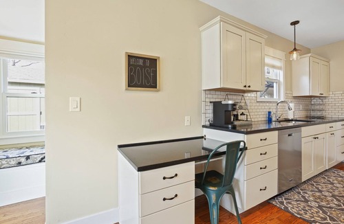 North End House | Boise's North End Getaway! Walking distance to Hyde Park