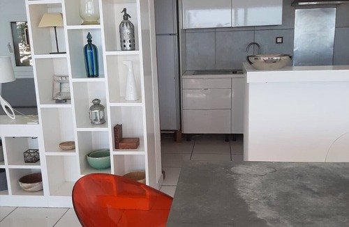 Bonifacio House | Bonifacio Domaine de Sperone UNIQUE DISCOUNT 3850 EUROS W 12 TO 19 JULY