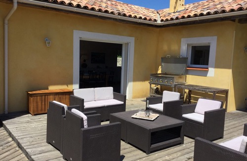 Bonifacio House | BONIFACIO MAGNIFICENT LUXURY MANSION 5 STARS 10 PEOPLE HEATED POOL AND JACUZZI