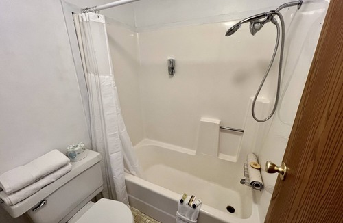 White Pine County Hotel | Border Inn Casino