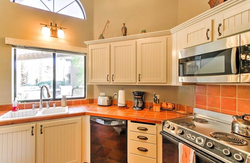 Borrego Springs Condo | Borrego Springs Condo w/Private Hot Tub & Views!
