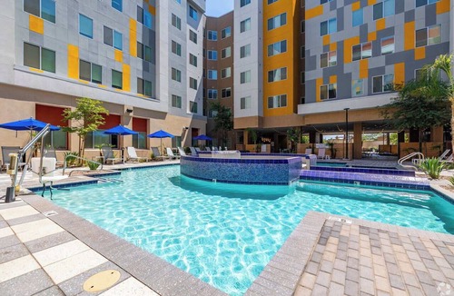 Tempe Apartment | Boulevard Stays Modern Tempe 1BR ASU Pool, Gym 11