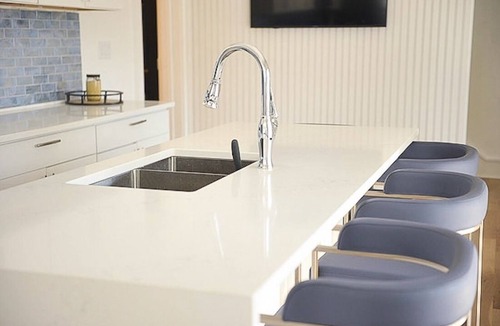 Put-in-Bay House | BRAND NEW 5 bedroom house steps to Downtown Put-In-Bay - The Pearl House