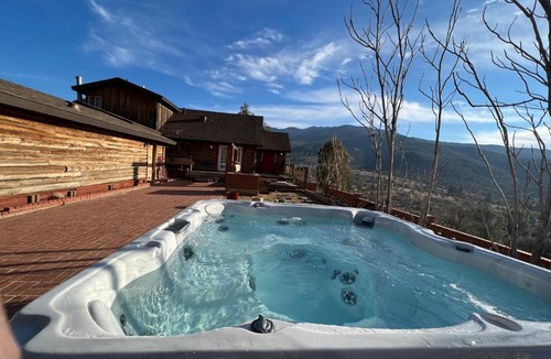 Bodfish House | Breathtaking Cabin in Kern River Valley
