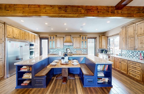 Fish Haven Cabin | Breathtaking Lake Views | 7-Acre Private Retreat w/Theater & Pickleball