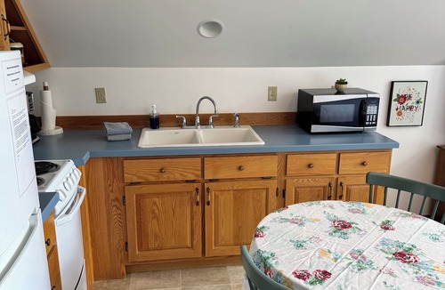 West Yellowstone Apartment | Bright and clean upstairs Studio apartment