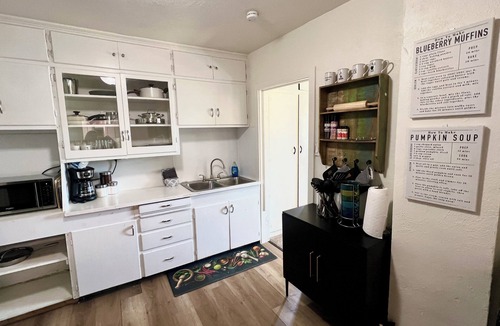 Soda Springs Apartment | Bright-Clean-Prime Location-Near Lava Hot Springs-Bullseye Inn