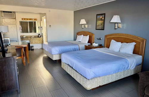 East Ely Hotel | Bristlecone Motel