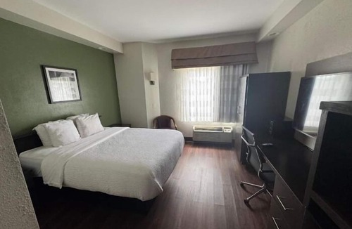 Sumter Hotel | Broad St Inn