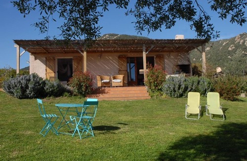 Monacia-d'Aullene House | Broom - MONACIA D'AULLENE