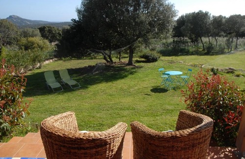 Monacia-d'Aullene House | Broom - MONACIA D'AULLENE