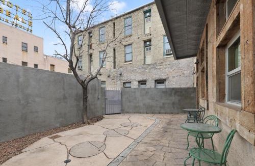 Kingman Apartment | Brunswick Studio 101