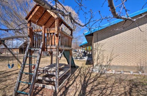 Tropic House | Bryce Canyon Area House w/Mountain Views!