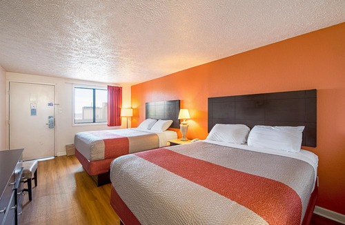 Willoughby Spit Hotel | Budget Inn Norfolk Va
