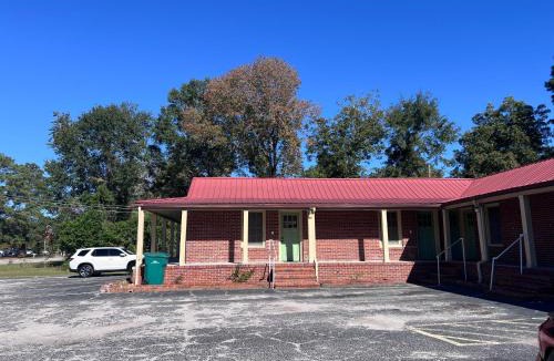 Manning Hotel | Budget Motel