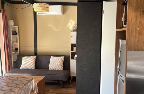 Sorbo-Ocagnano House | Bungalow 300 metres from the beach in a secure campsite