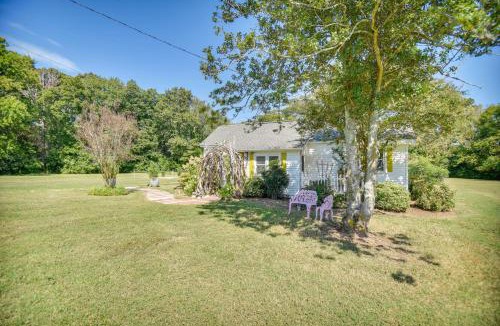 Cape Charles House | Bungalow w/Large Yard: 8 Mi to Cape Charles Beach